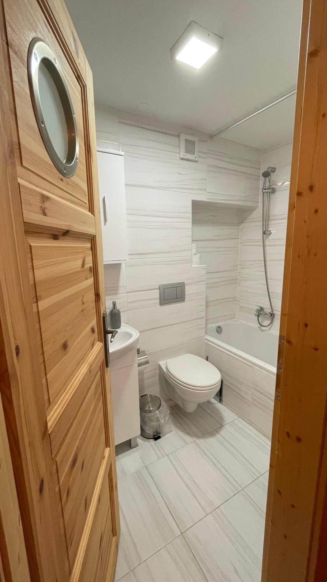 Kuca Nerezinka Apartment เนเรซีน ภายนอก รูปภาพ